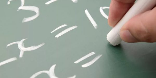 Mathématiques : une discipline qui irrigue la société tout entière