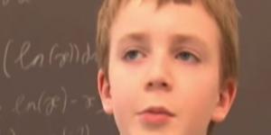 À 11 ans, ce petit génie écrit un livre pour raconter son expérience à la fac