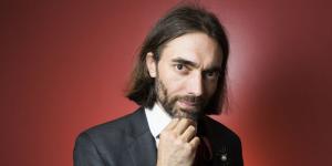 Cédric Villani : « Plus que jamais, l'école doit s'ouvrir au monde »