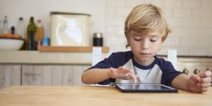 Mieux comprendre les maths grâce à la tablette tactile ?