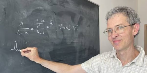 « À l'heure de l'IA, un ingénieur sait réfléchir par lui-même » : il encourage les jeunes à oser la prépa scientifique