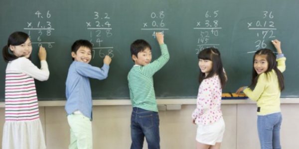 Mathématiques, musique et arts : une étude coréenne mesure l'impact sur la confiance et le bien-être des élèves